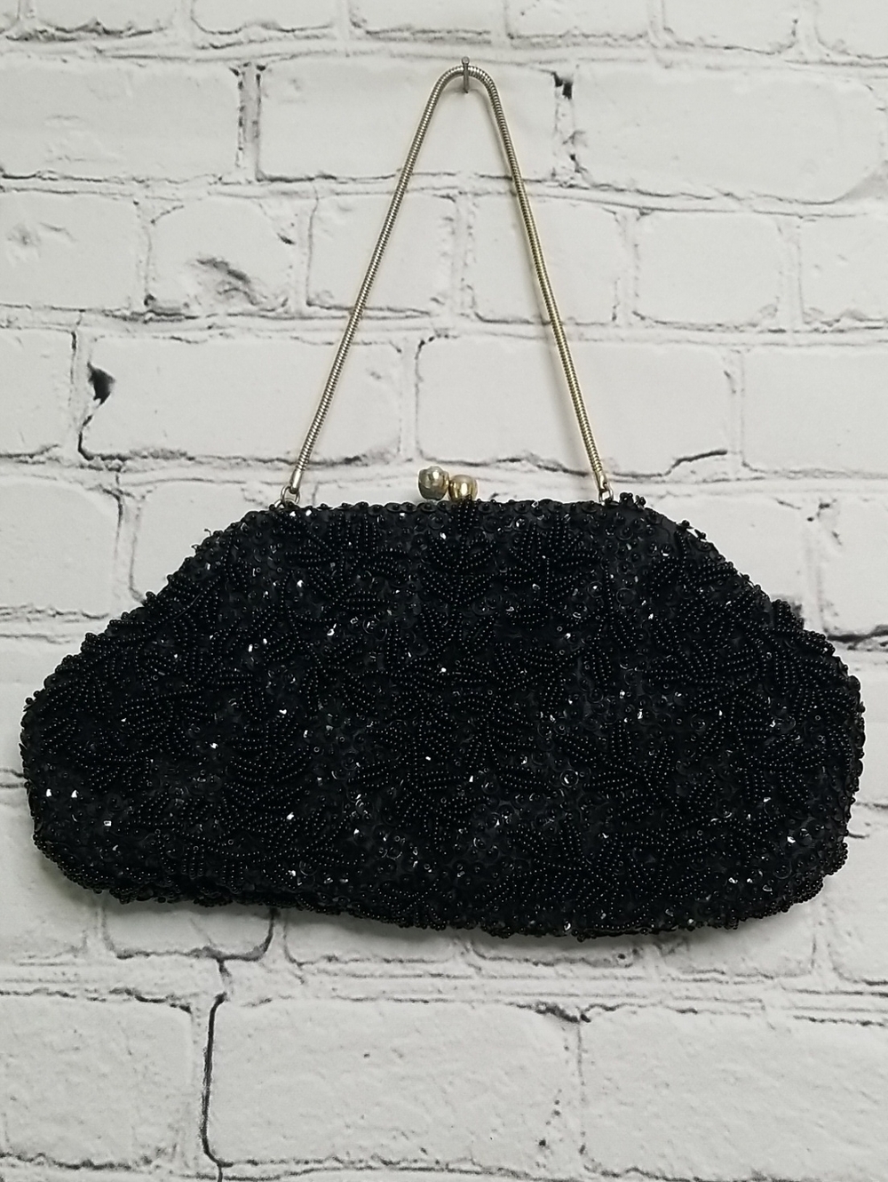 La Regale LTD vintage evening handbag beads/sequins adorn front & back GUC